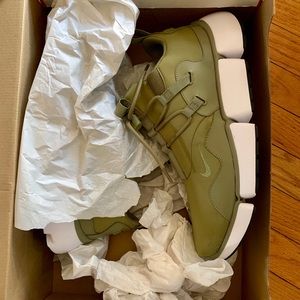 🎉SOLD🎉Nike Pocketknife DM Trooper Olive
